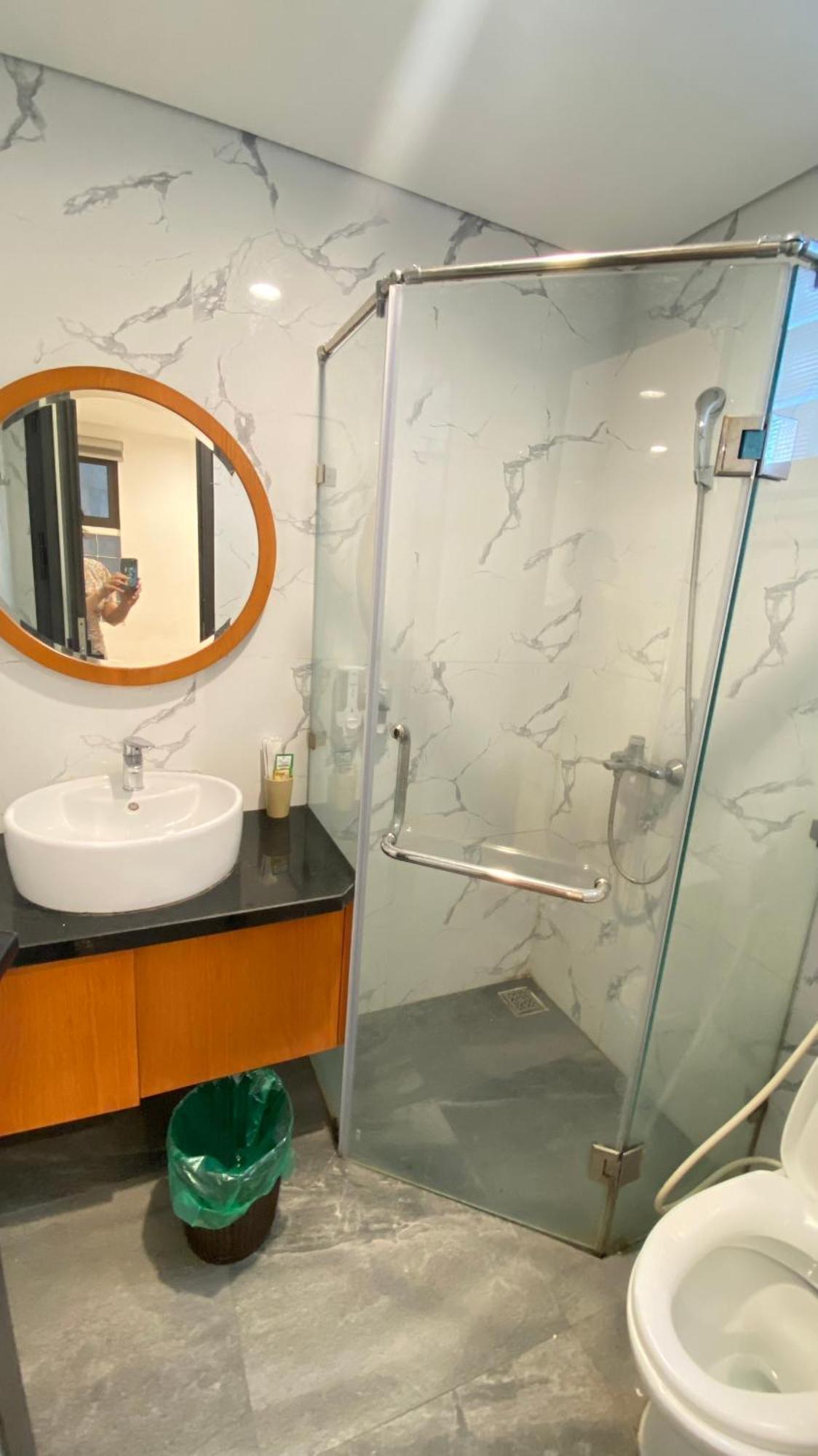 Era Cozy Apartment Ханой Экстерьер фото